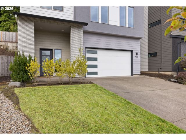 9985 Se ELDERBERRY St, Happy Valley, OR 97086