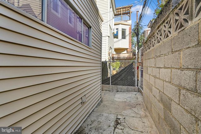 779 N 23RD ST, Philadelphia, PA 19130