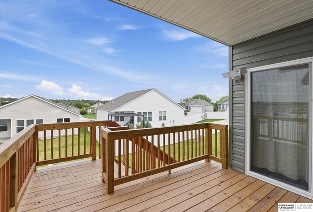 17510 Robin Drive, Omaha, NE 68136