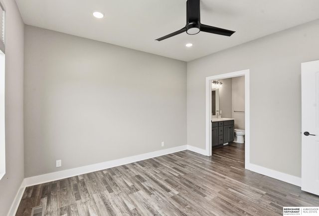 17510 Robin Drive, Omaha, NE 68136