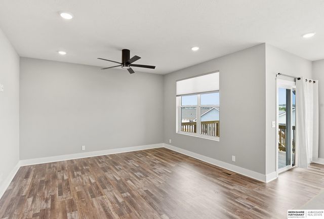 17510 Robin Drive, Omaha, NE 68136