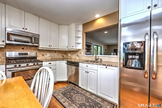 383 Sequoia Lane B, Stratford, CT 06614