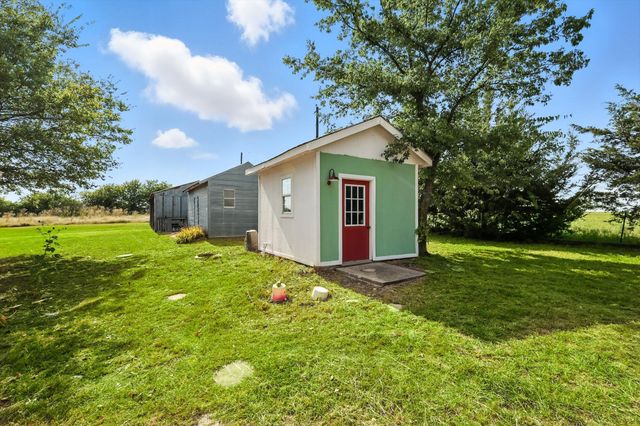 185 Quail Run Court, Decatur, TX 76234