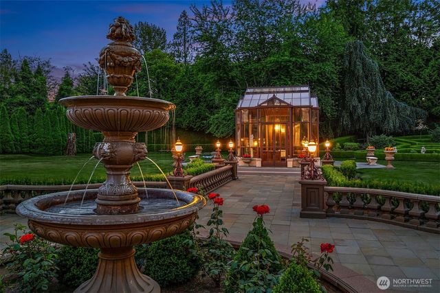 14523 172nd Avenue NE, Woodinville, WA 98072