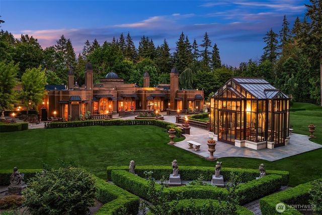 14523 172nd Avenue NE, Woodinville, WA 98072