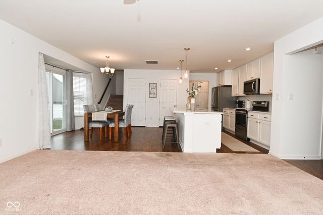 2406 Boneset Drive, Plainfield, IN 46168