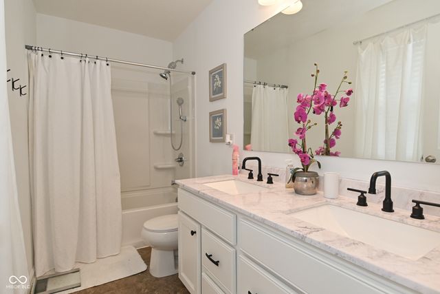 2406 Boneset Drive, Plainfield, IN 46168