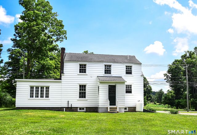 142 Gay Street, Sharon, CT 06069
