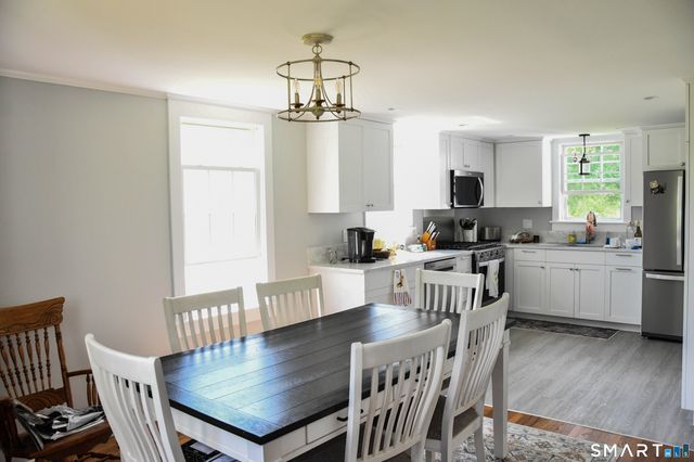 142 Gay Street, Sharon, CT 06069