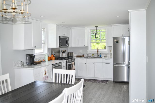 142 Gay Street, Sharon, CT 06069