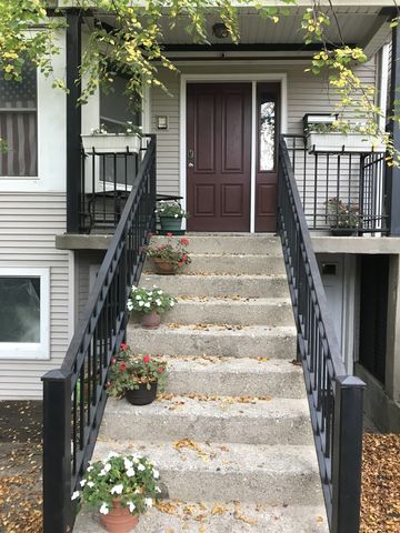 4114 N Bell Avenue, Chicago, IL 60618