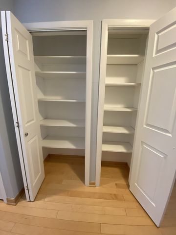 4114 N Bell Avenue, Chicago, IL 60618