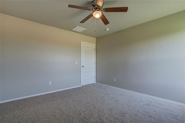 2325 S 28th Terrace, Chickasha, OK 73018