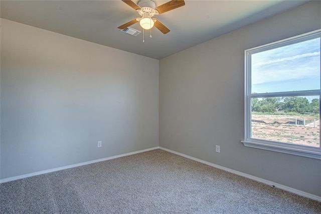 2325 S 28th Terrace, Chickasha, OK 73018