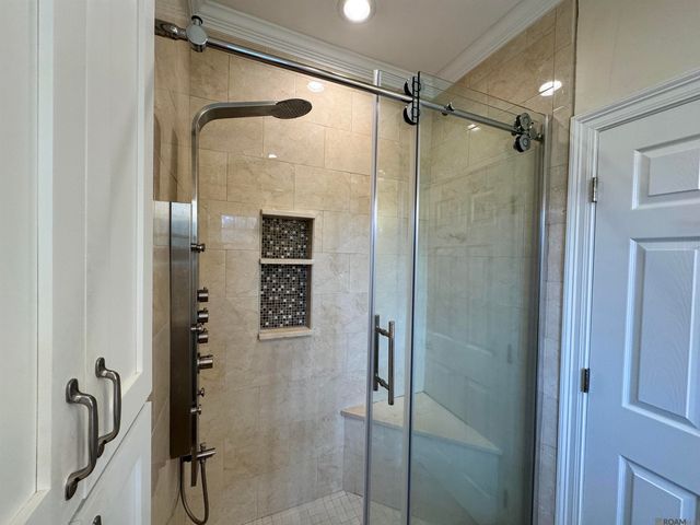 734 Woodview Ct, Baton Rouge, LA 70810