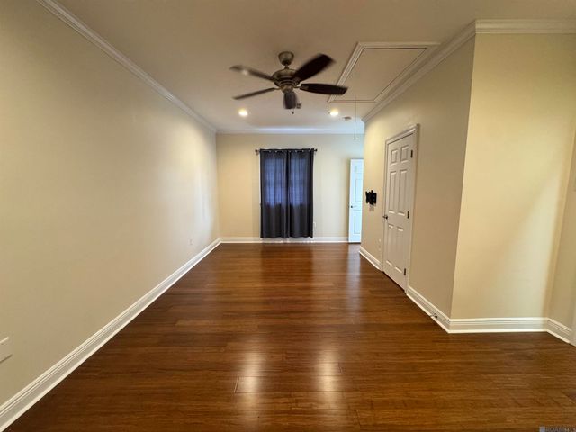 734 Woodview Ct, Baton Rouge, LA 70810