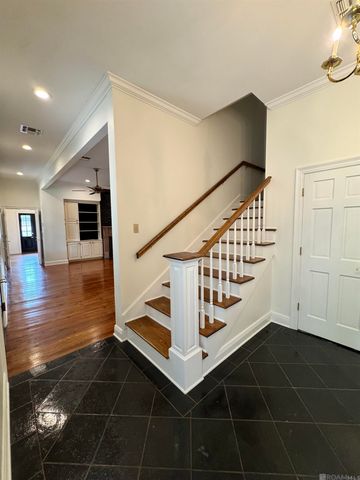 734 Woodview Ct, Baton Rouge, LA 70810