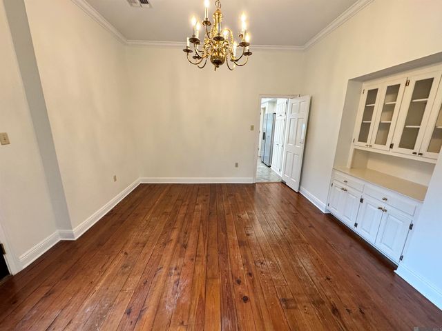 734 Woodview Ct, Baton Rouge, LA 70810