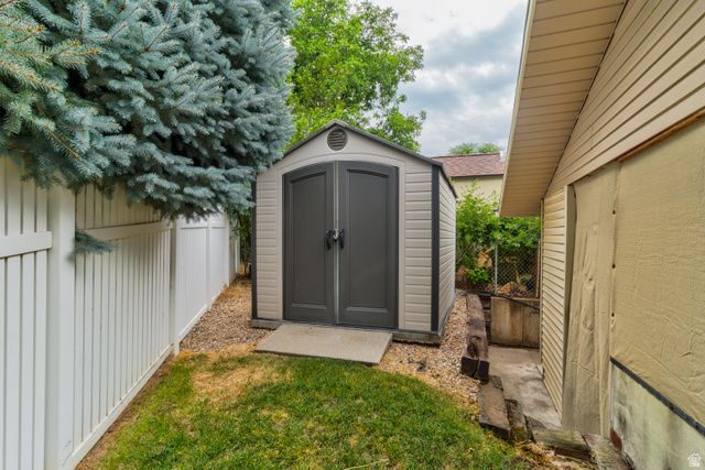 306 N 650 E, Kaysville, UT 84037