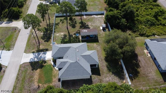 750 Cane ST E, Lehigh Acres, FL 33974