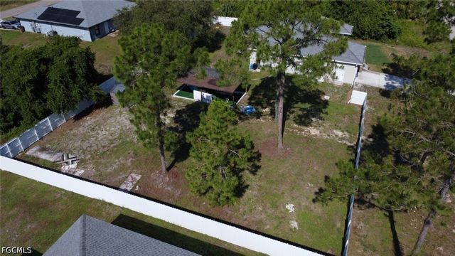 750 Cane ST E, Lehigh Acres, FL 33974