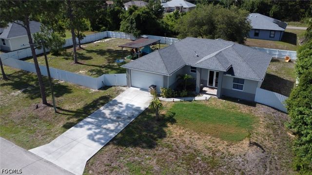 750 Cane ST E, Lehigh Acres, FL 33974