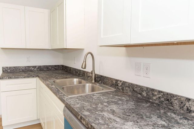 510-512 N Central Avenue, Nicholasville, KY 40356