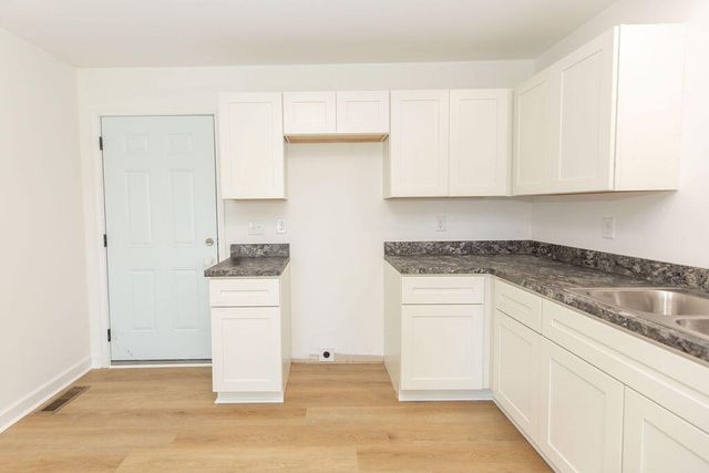 510-512 N Central Avenue, Nicholasville, KY 40356