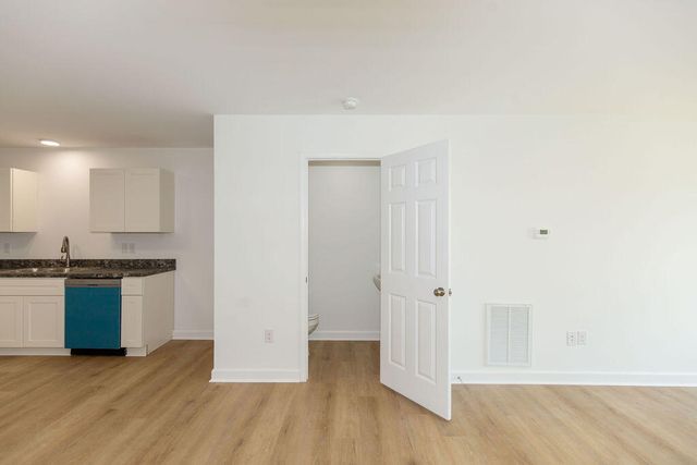 510-512 N Central Avenue, Nicholasville, KY 40356