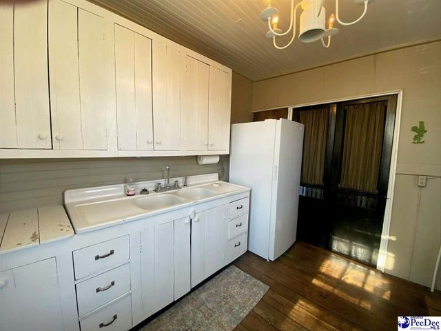 173 Burlington Dr, Society Hill, SC 29593