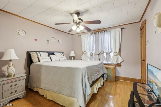 169 E 6Th St, Clifton City, NJ 07011