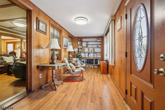 169 E 6Th St, Clifton City, NJ 07011