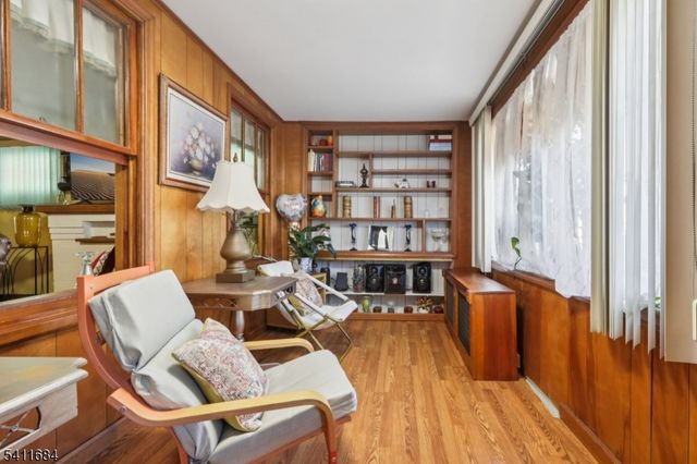 169 E 6Th St, Clifton City, NJ 07011