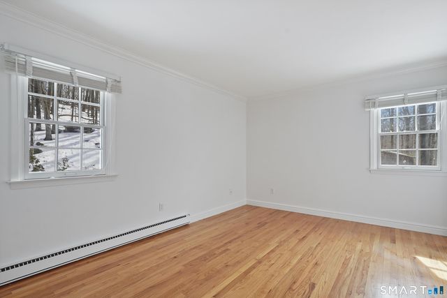 39 McIntosh Road, Stamford, CT 06903