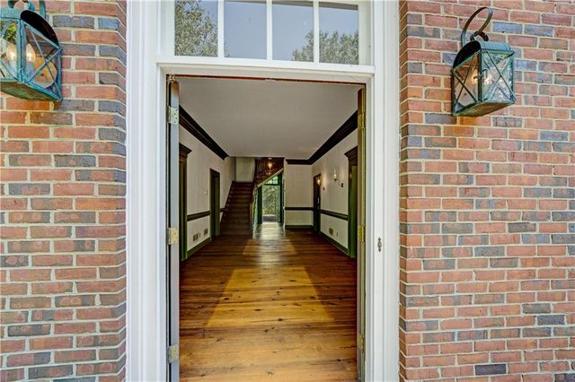 1740 Highgrove Club Drive, Milton, GA 30004