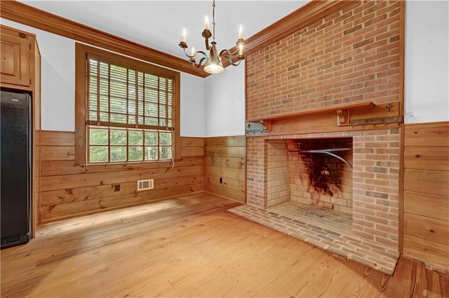 1740 Highgrove Club Drive, Milton, GA 30004