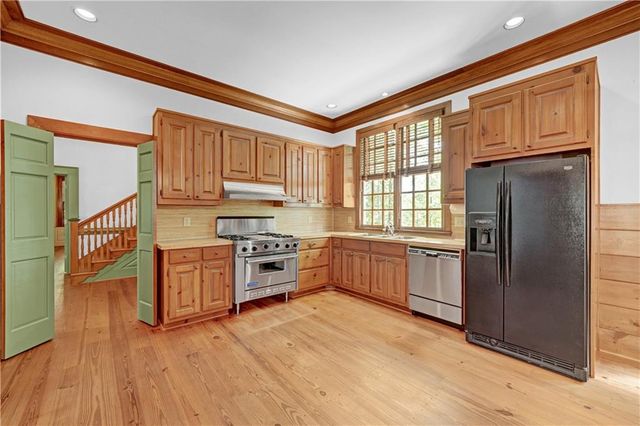 1740 Highgrove Club Drive, Milton, GA 30004