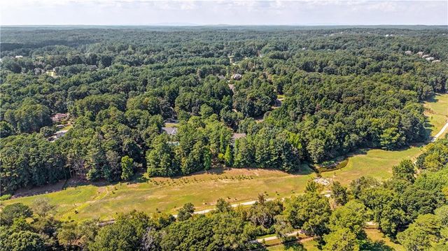 1740 Highgrove Club Drive, Milton, GA 30004