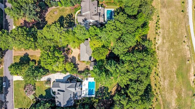 1740 Highgrove Club Drive, Milton, GA 30004