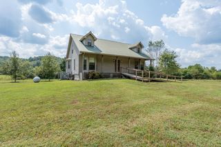1919 Bear Creek Rd, Collinwood, TN 38450
