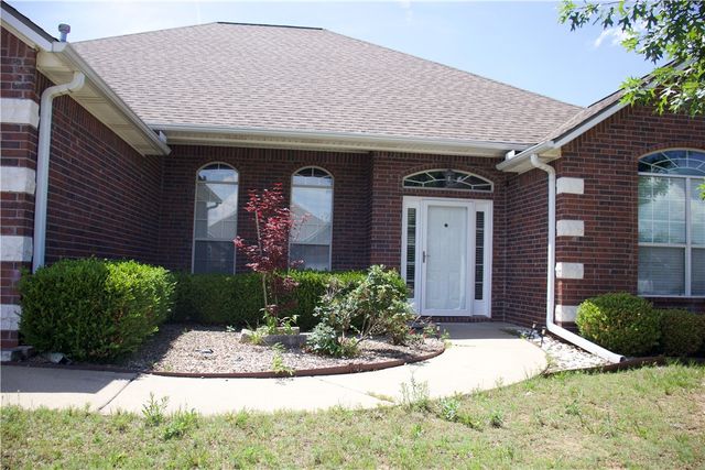 3902 SW Blackberry Street, Bentonville, AR 72713
