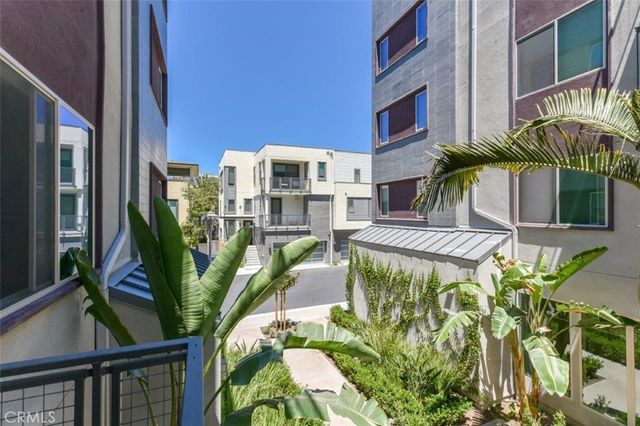 170 Tribeca, Irvine, CA 92612