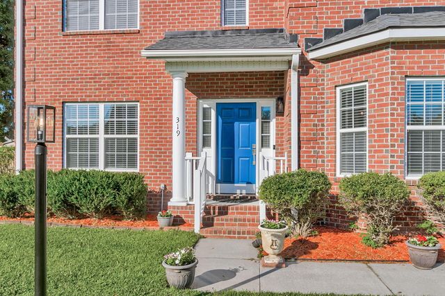 319 Lindrick Court, Charleston, SC 29414