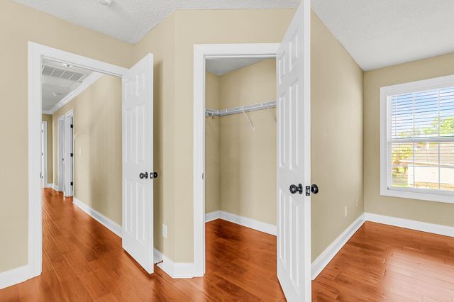 319 Lindrick Court, Charleston, SC 29414