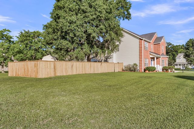 319 Lindrick Court, Charleston, SC 29414