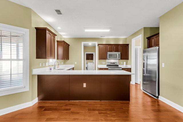 319 Lindrick Court, Charleston, SC 29414