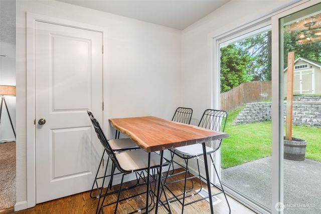 16925 SE 252nd Place, Covington, WA 98042