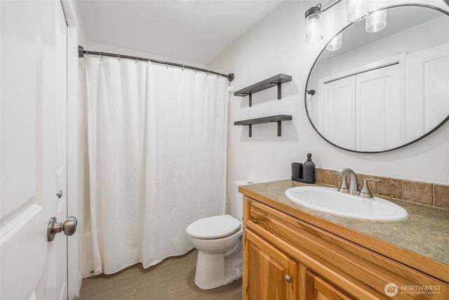 16925 SE 252nd Place, Covington, WA 98042