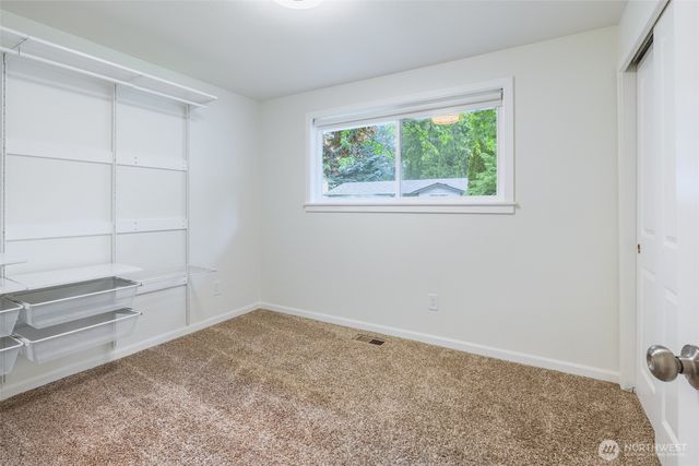 16925 SE 252nd Place, Covington, WA 98042