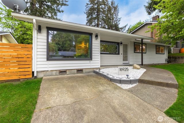 16925 SE 252nd Place, Covington, WA 98042